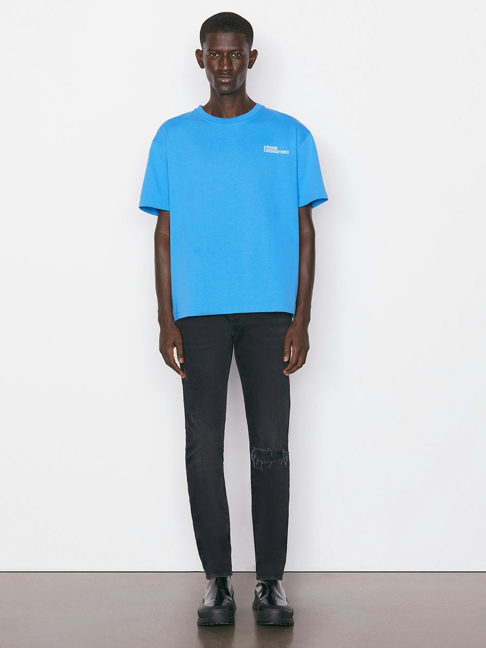 jeans full body view alt:hover